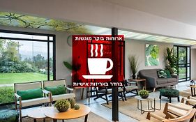 ארץ דפנה