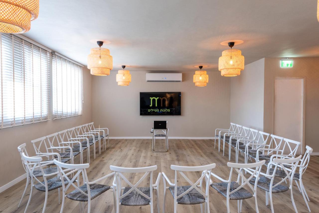 Erettz Dafna Travel Hotel Экстерьер фото